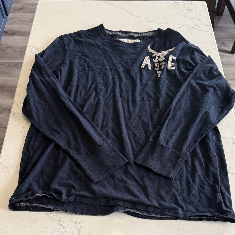 American Eagle Men's Dark Blue Long Sleeve Tee Y2K 2000’s